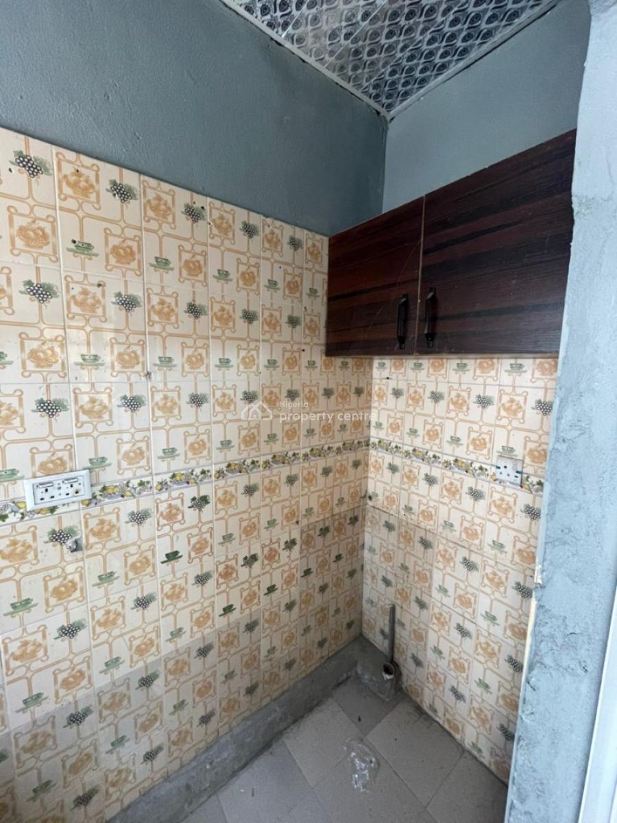 Sharp Renovated Mini Flat, Sangotedo Eti-osa Lagos, Sangotedo, Ajah, Lagos, Mini Flat (room and Parlour) for Rent