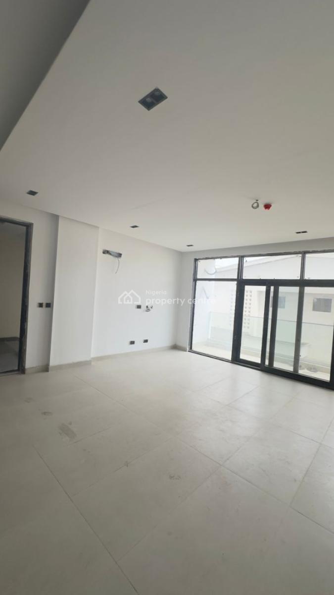 Tastefully Finished 3 Bedroom Apartment + Bq, Lekki Phase 1, Lekki, Lagos, Flat / Apartment for Sale