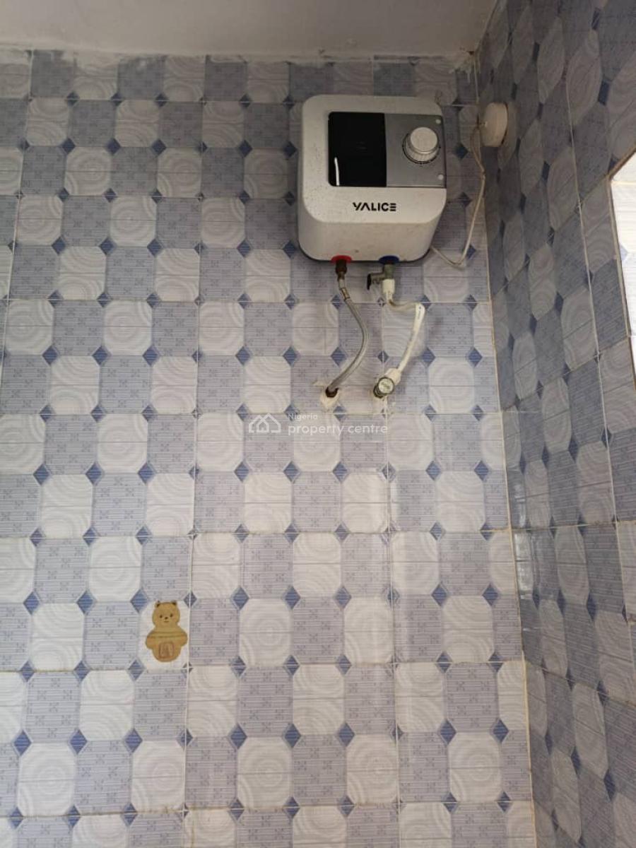 Sharp 2 Bedroom Apartment, Ikota Lekki Eti-osa Lagos, Ikota, Lekki, Lagos, Flat / Apartment for Rent