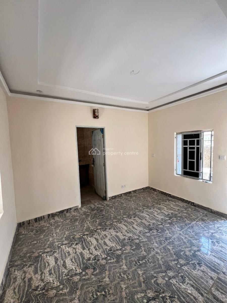Spacious One Bedroom Flat, Gwarinpa Extension, Gwarinpa, Abuja, Flat / Apartment for Rent