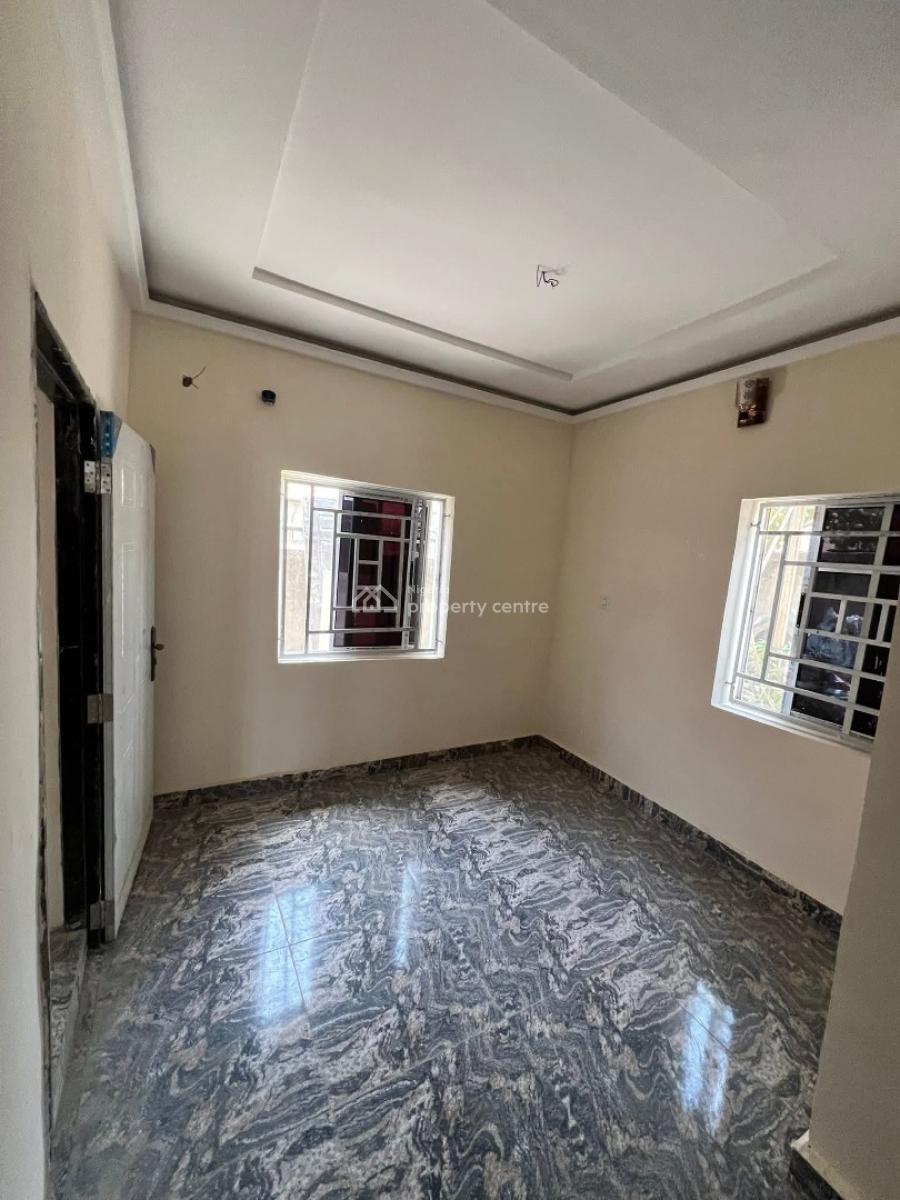 Spacious One Bedroom Flat, Gwarinpa Extension, Gwarinpa, Abuja, Flat / Apartment for Rent