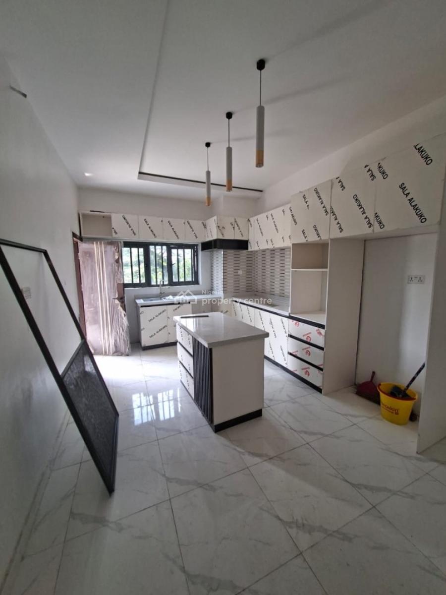 Luxury Newly Built 2bedroom Apartment with Bq, Off Freedom Way, Lekki Phase 1, Lekki, Lagos, Flat / Apartment for Rent