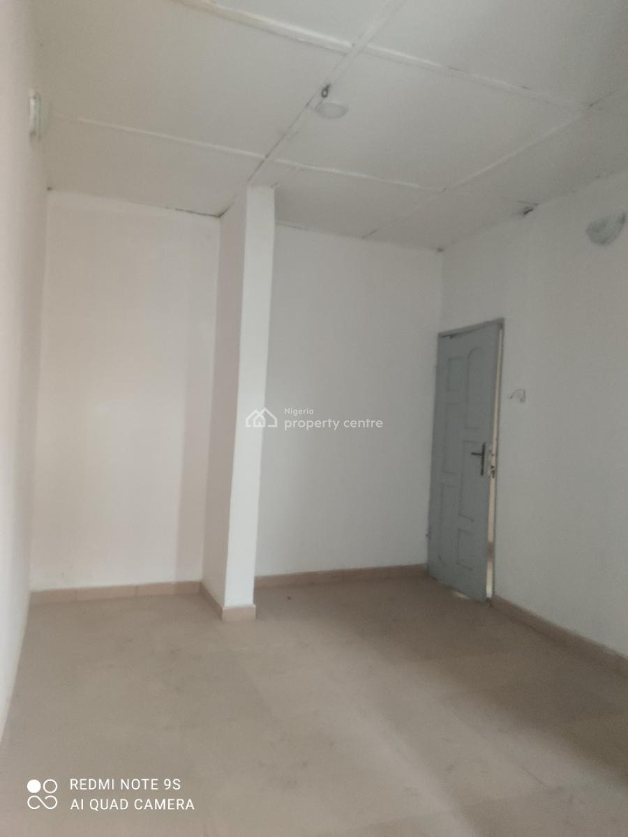 Well Positioned 3bedrom Flat Within a Residential Place in Awoyaya, Secured and Good Accessibility, Awoyaya, Ibeju Lekki, Lagos, Flat / Apartment for Rent