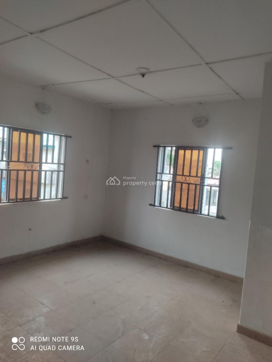 Well Positioned 3bedrom Flat Within a Residential Place in Awoyaya, Secured and Good Accessibility, Awoyaya, Ibeju Lekki, Lagos, Flat / Apartment for Rent