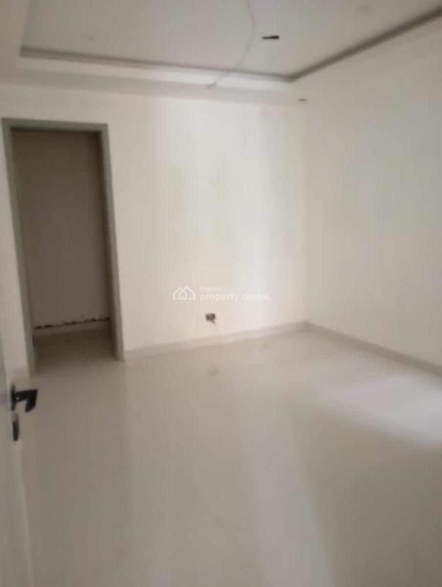 Newly Built Four (4) Bedroom Maisone, Macpherson Road Off Queens Drive Ikoyi, Ikoyi, Lagos, Flat / Apartment for Sale