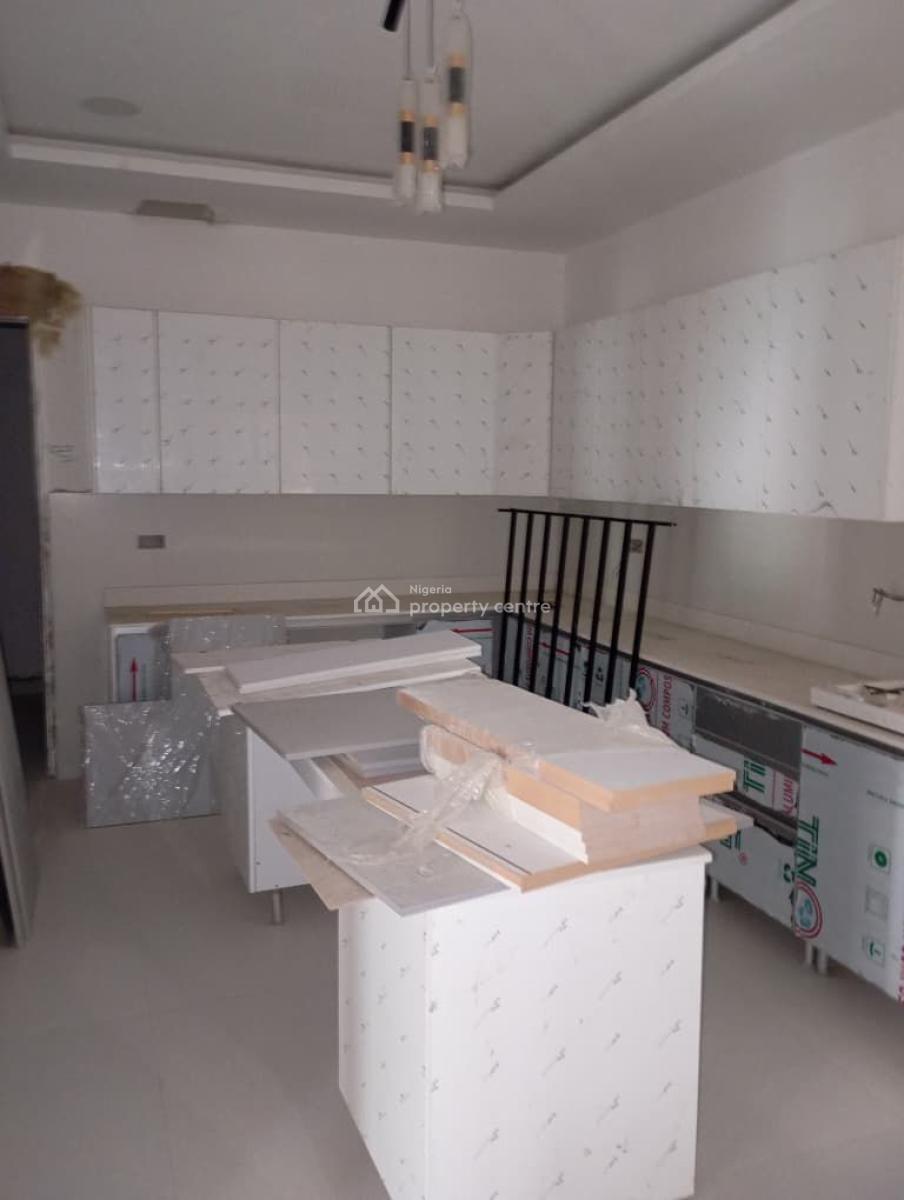 Newly Built Four (4) Bedroom Maisone, Macpherson Road Off Queens Drive Ikoyi, Ikoyi, Lagos, Flat / Apartment for Sale