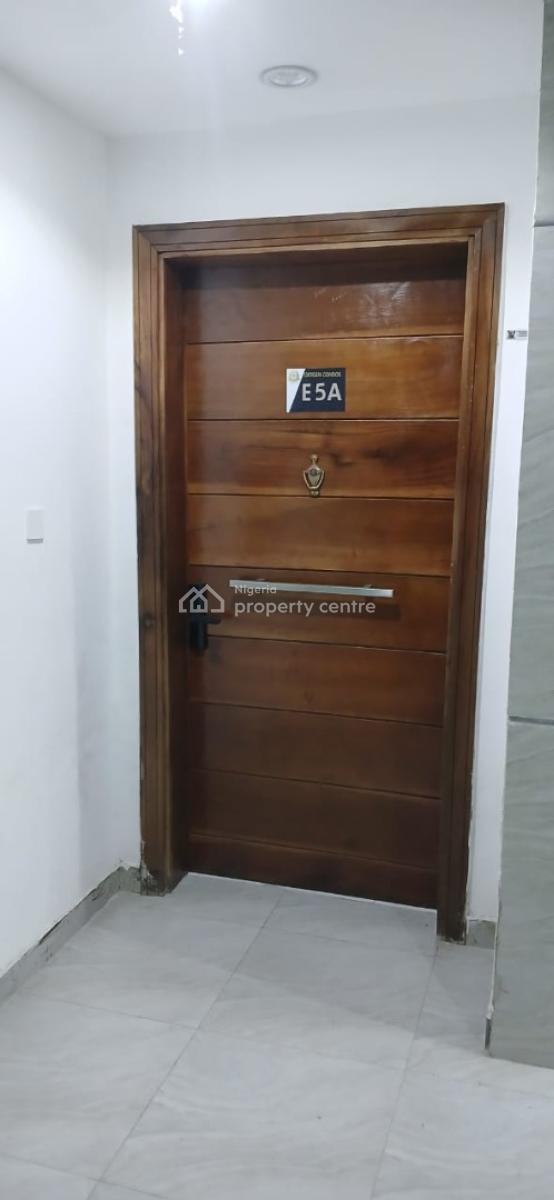 Spacious 2-bedroom Standard Apartment, Lekki, Lagos, Flat / Apartment for Rent