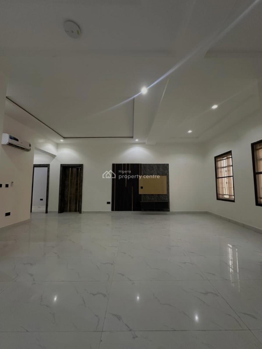 Airbnb Ready Fully Serviced 2 Bedroom Apartment Elevator,gen & Solar, Durumi, Abuja, Block of Flats for Sale