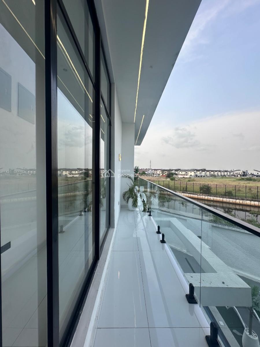 Luxurious 5 Bedroom Fully Detached Duplex, Chevron Estate, Lekki, Lagos, Detached Duplex for Sale