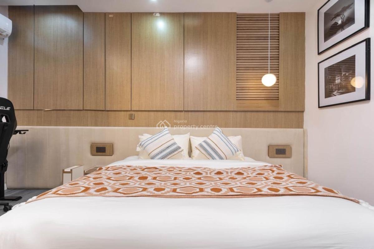 New 2 Bedrooms Apartment with Swimming Pool & Snooker, Modupe Adebayo Street, Lekki Phase 1, Lekki, Lagos, Flat / Apartment Short Let