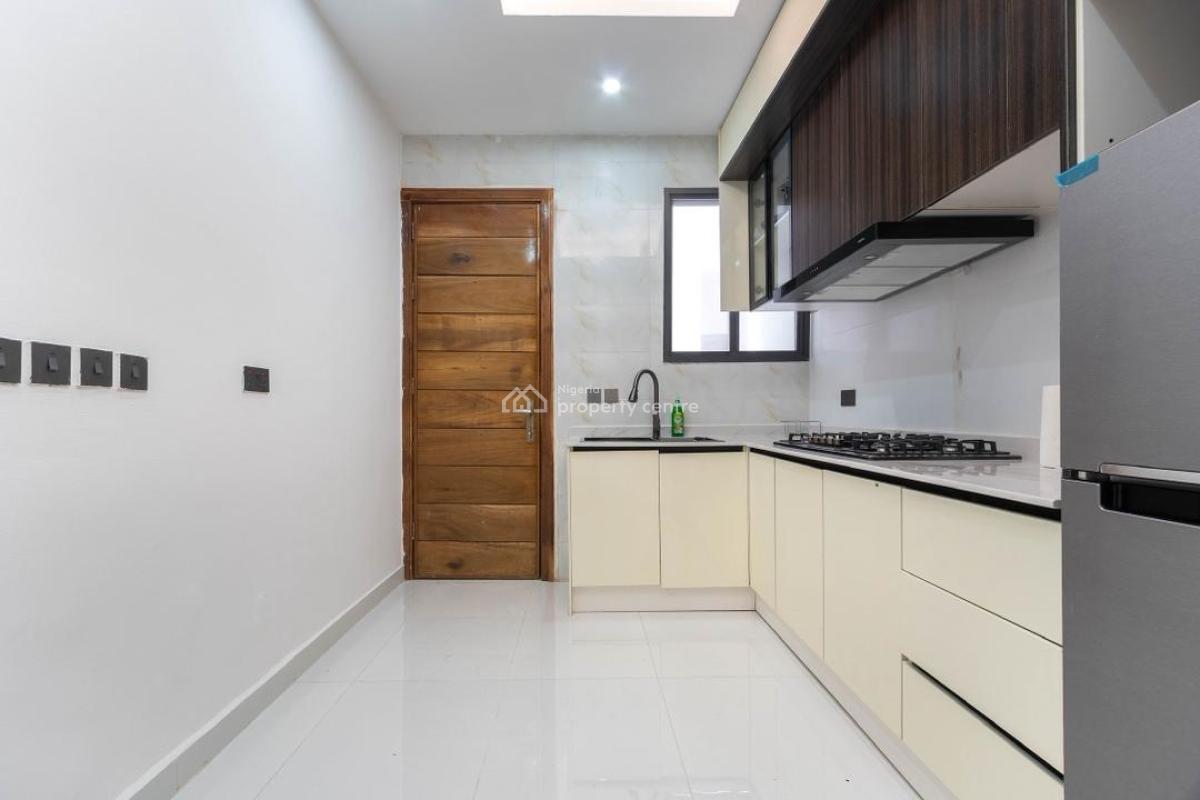 New 2 Bedrooms Apartment with Swimming Pool & Snooker, Modupe Adebayo Street, Lekki Phase 1, Lekki, Lagos, Flat / Apartment Short Let