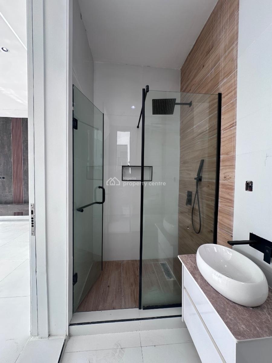 Luxurious 6 Bedroom Fully Detached, Chevron Estate, Lekki, Lagos, Detached Duplex for Sale