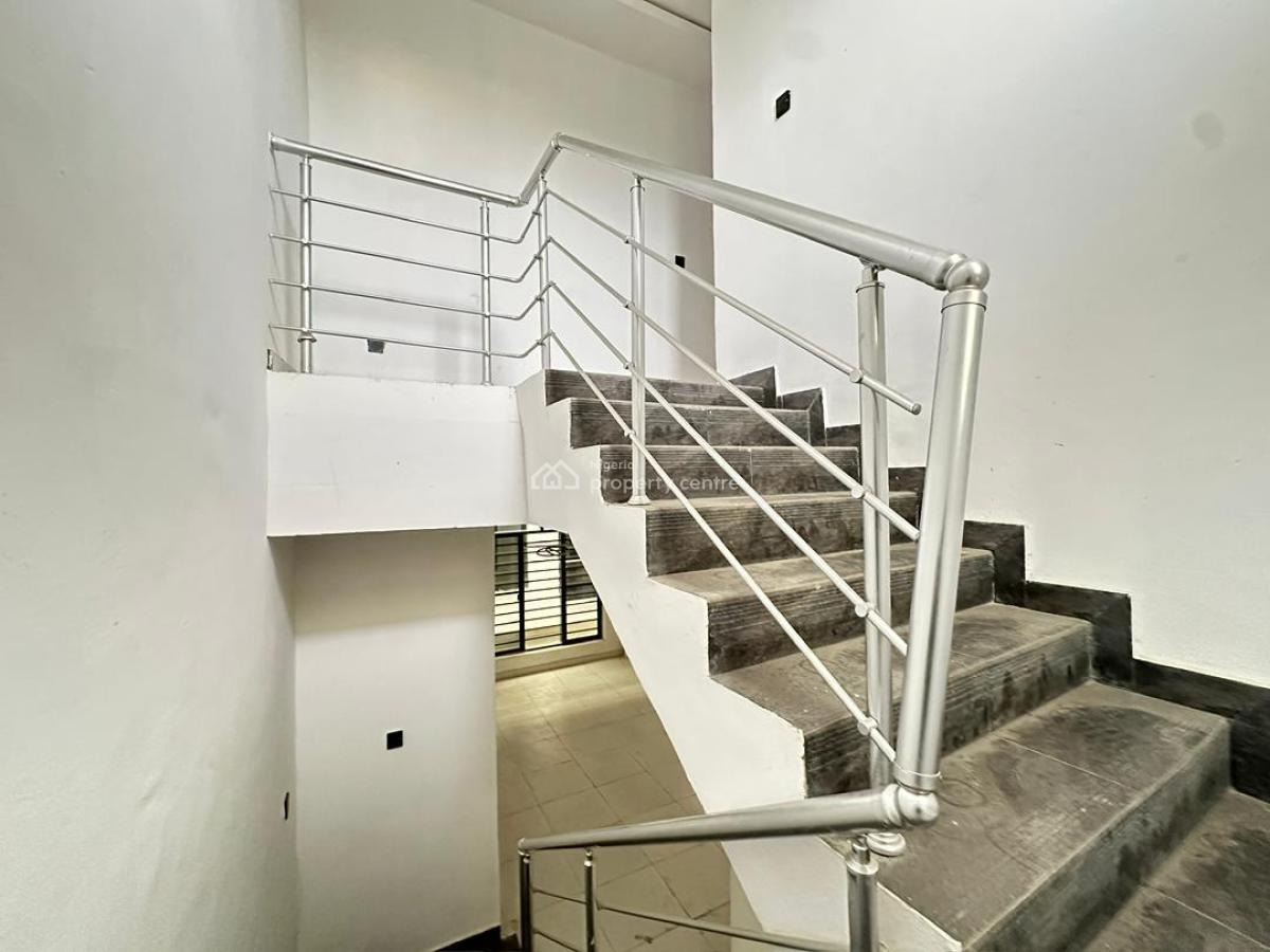 5 Bedroom Semidetached Duplex, General Paint, Sangotedo, Ajah, Lagos, Semi-detached Duplex for Sale