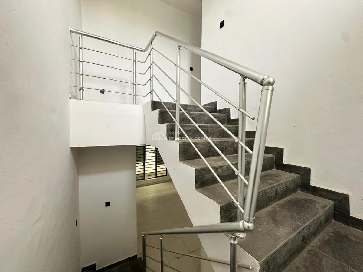 5 Bedroom Semidetached Duplex, General Paint, Sangotedo, Ajah, Lagos, Semi-detached Duplex for Sale