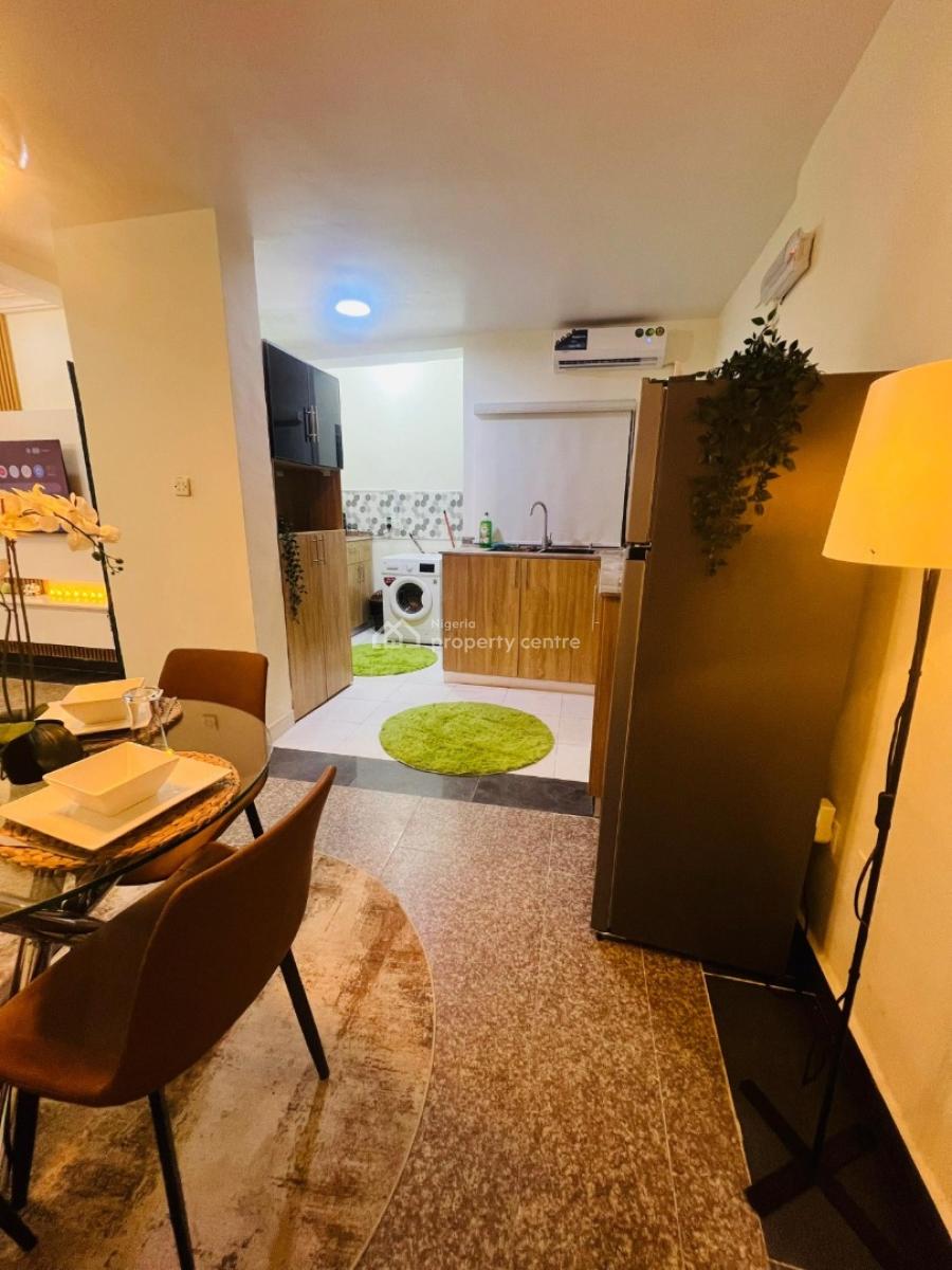 Fully Serviced & Furnished 2-bedroom Apartment with Bq in Prime Area, Lekki Phase 1, Lekki, Lagos, Flat / Apartment for Rent
