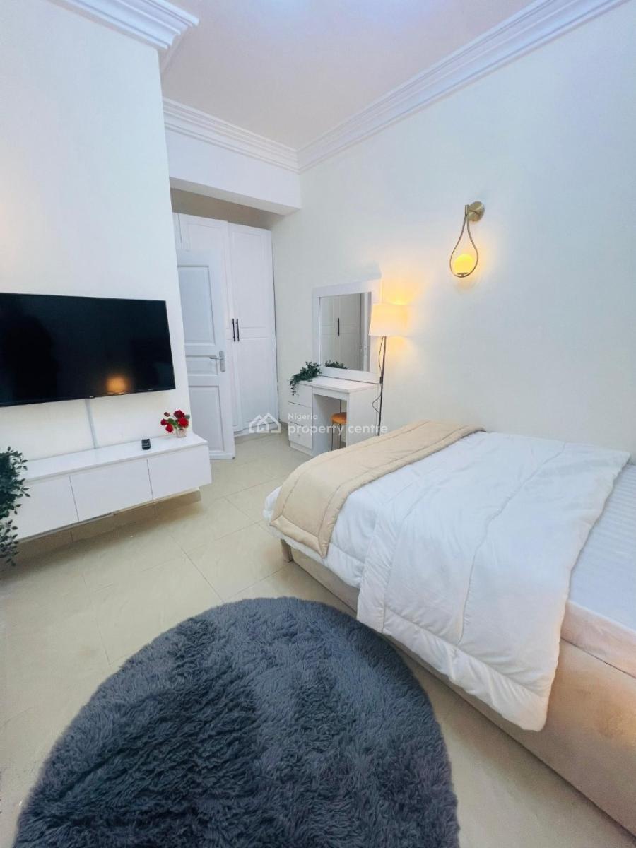 Fully Serviced & Furnished 2-bedroom Apartment with Bq in Prime Area, Lekki Phase 1, Lekki, Lagos, Flat / Apartment for Rent