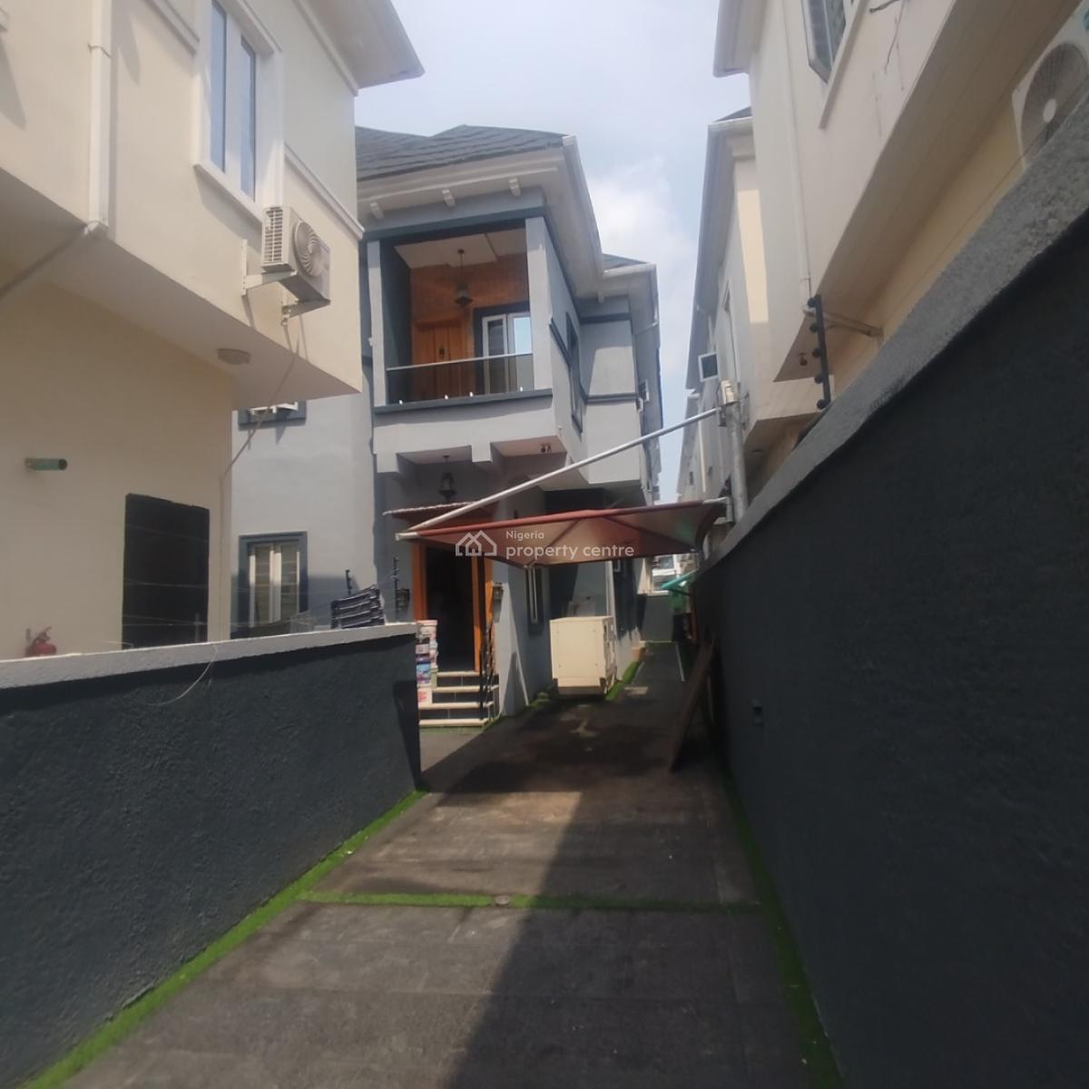 Fantastic 4 Bedroom Semi Detached Duplex with Bq, Chevron Alternative Road, Lekki Expressway, Lekki, Lagos, Semi-detached Duplex for Sale