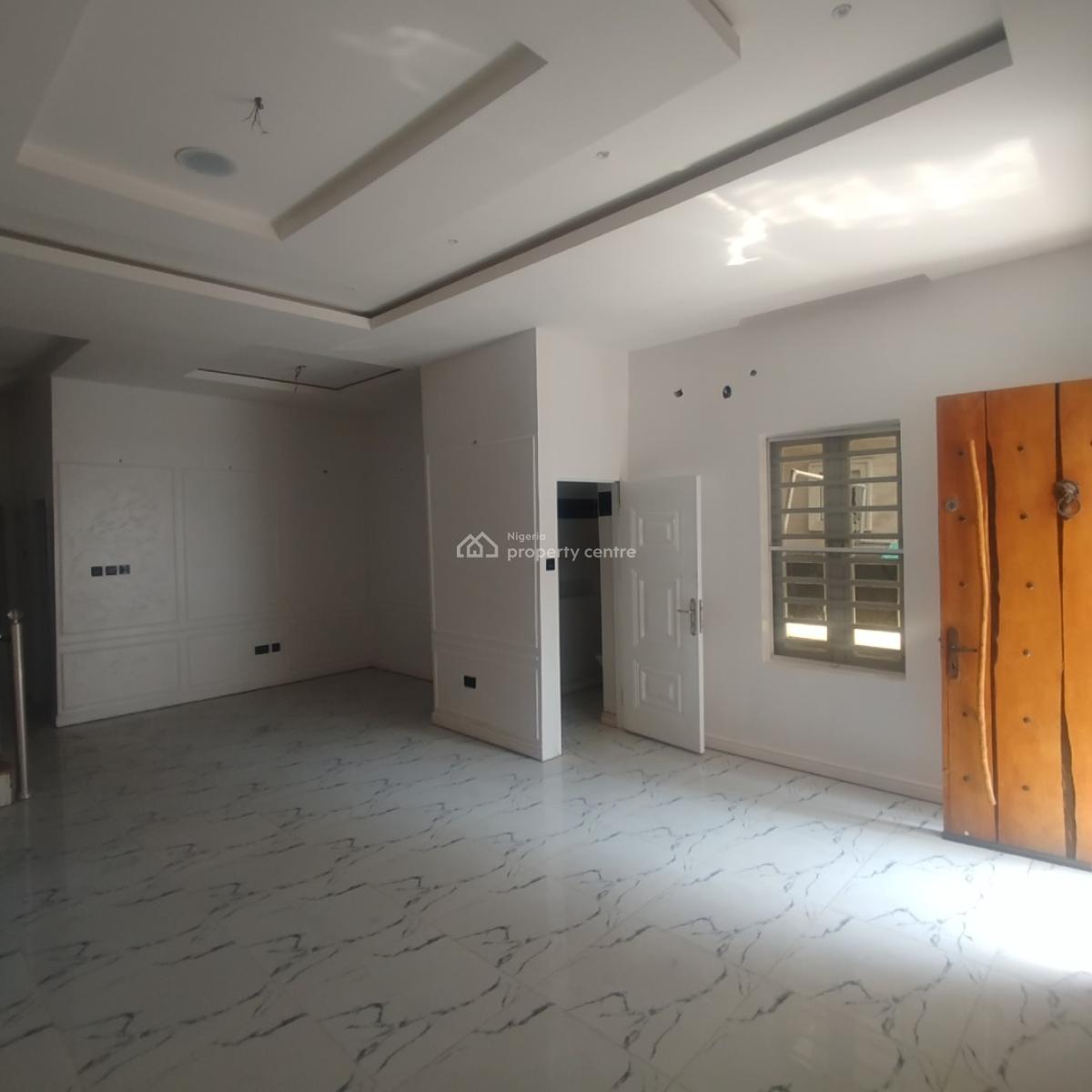 Fantastic 4 Bedroom Semi Detached Duplex with Bq, Chevron Alternative Road, Lekki Expressway, Lekki, Lagos, Semi-detached Duplex for Sale