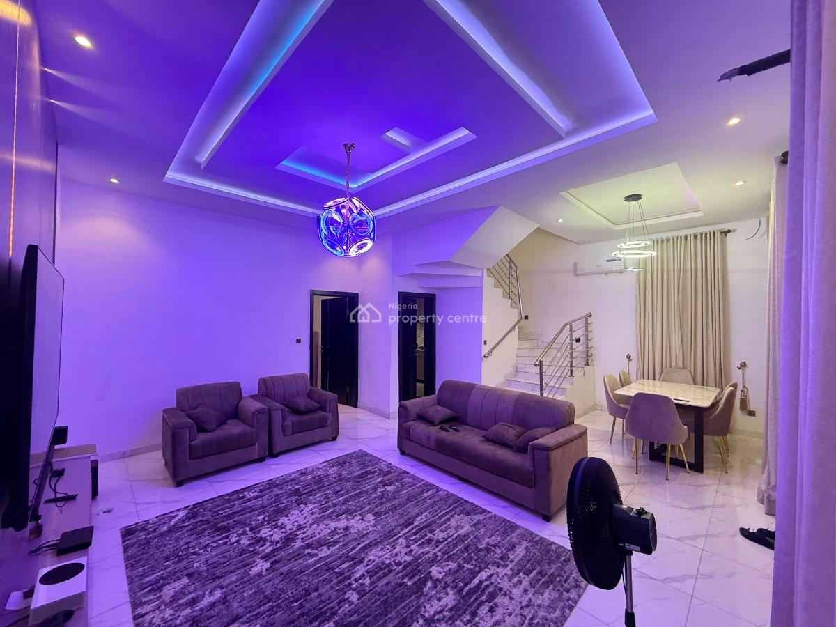 Fully Furnished and Serviced Spacious Room in a Duplex, Orchid Road, Lekki, Lagos, Terraced Duplex for Rent