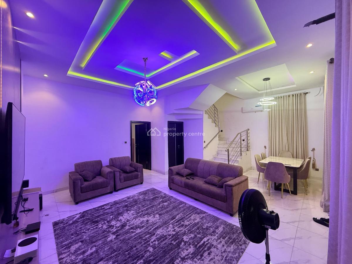 Fully Furnished and Serviced Spacious Room in a Duplex, Orchid Road, Lekki, Lagos, Terraced Duplex for Rent