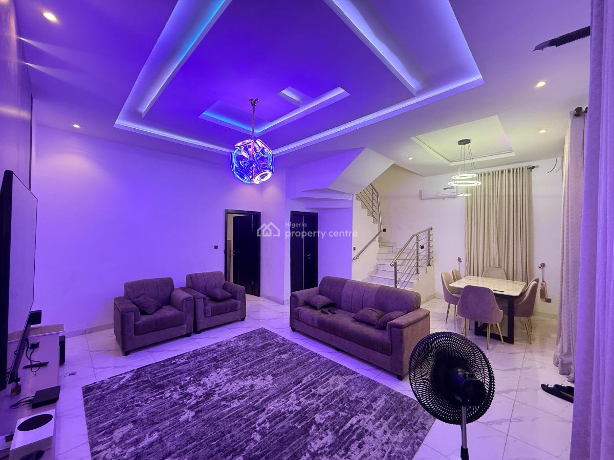 Fully Furnished and Serviced Spacious Room in a Duplex, Orchid Road, Lekki, Lagos, Terraced Duplex for Rent