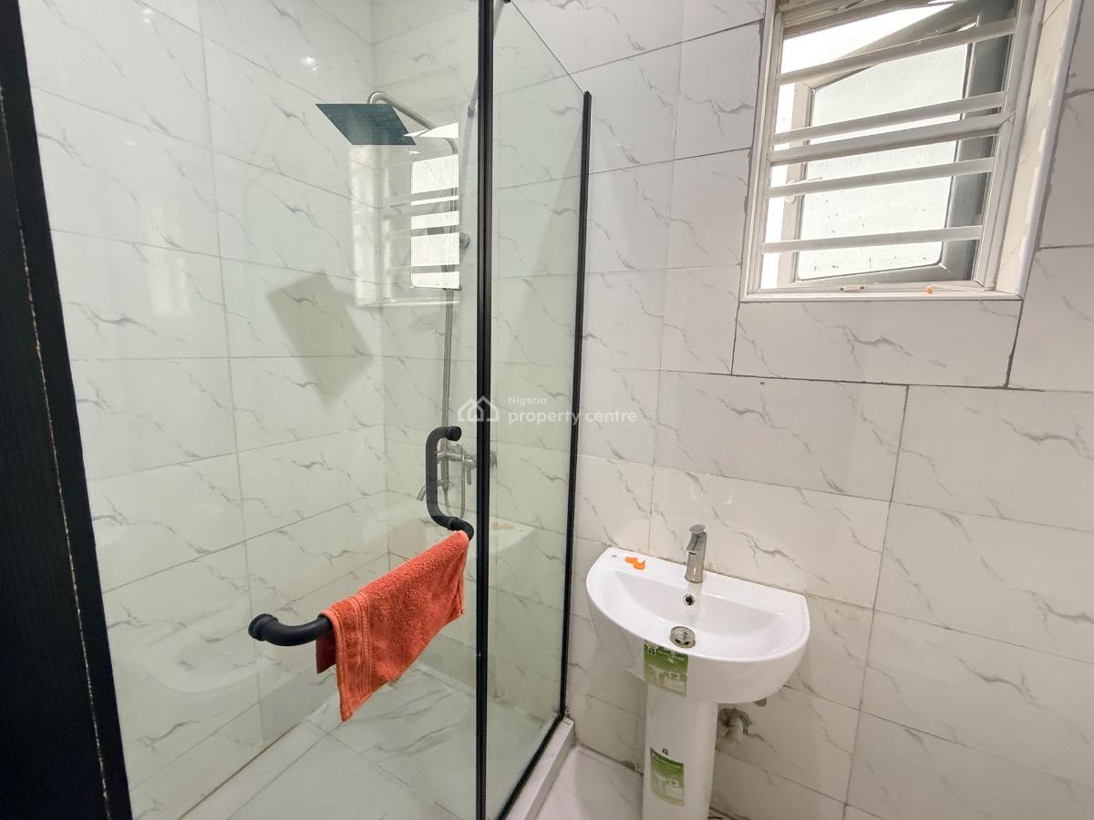 Fully Furnished and Serviced Spacious Room in a Duplex, Orchid Road, Lekki, Lagos, Terraced Duplex for Rent