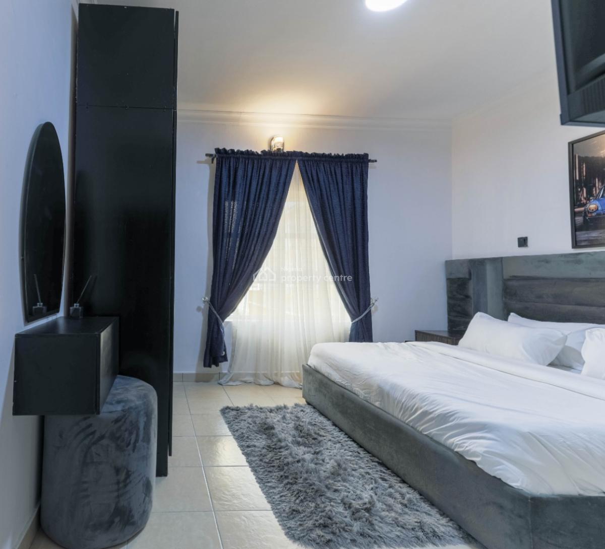 Cozy 3 Bedroom Apartment, Osapa, Lekki, Lagos, Flat / Apartment Short Let