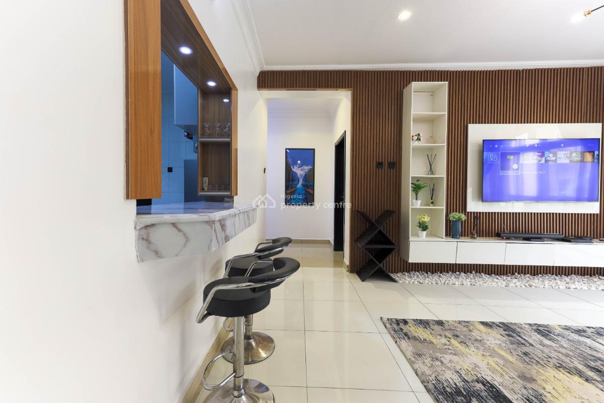 Cozy 3 Bedroom Apartment, Osapa, Lekki, Lagos, Flat / Apartment Short Let