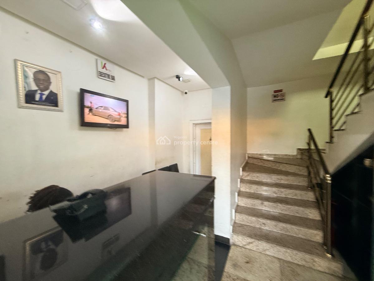 16 Rooms Functional Hotel on a Very Busy Road, Lekki Phase 1, Lekki, Lagos, Hotel / Guest House for Rent