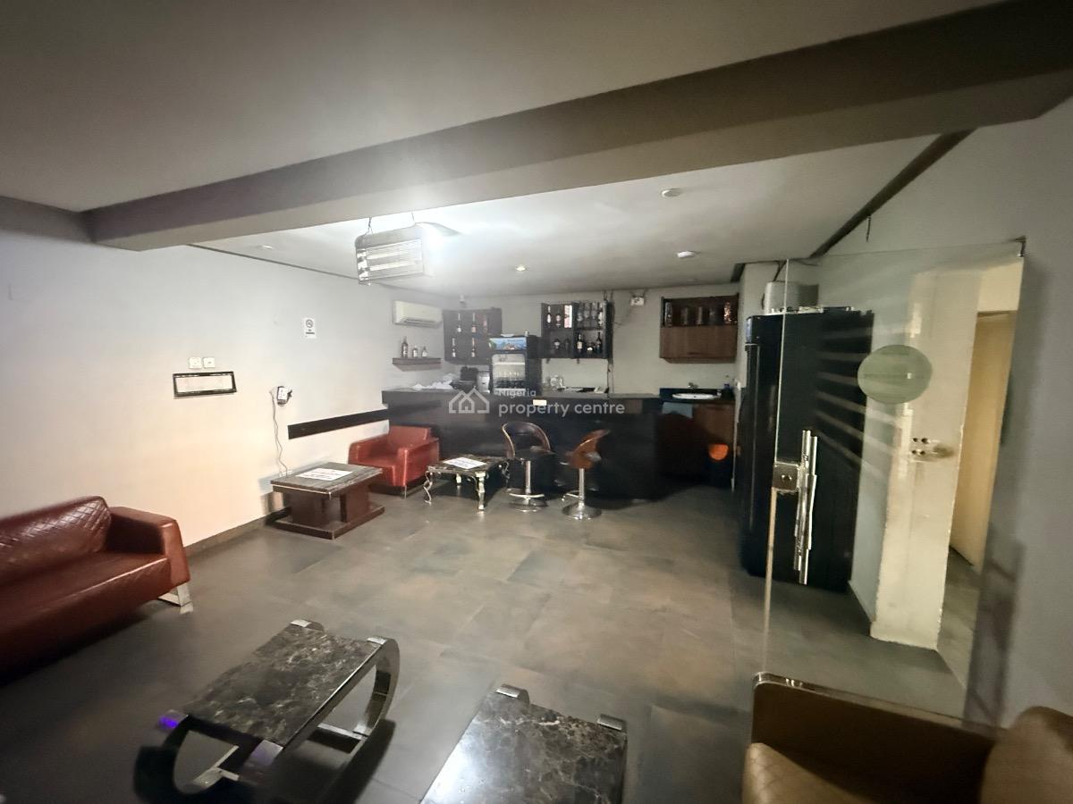 16 Rooms Functional Hotel on a Very Busy Road, Lekki Phase 1, Lekki, Lagos, Hotel / Guest House for Rent