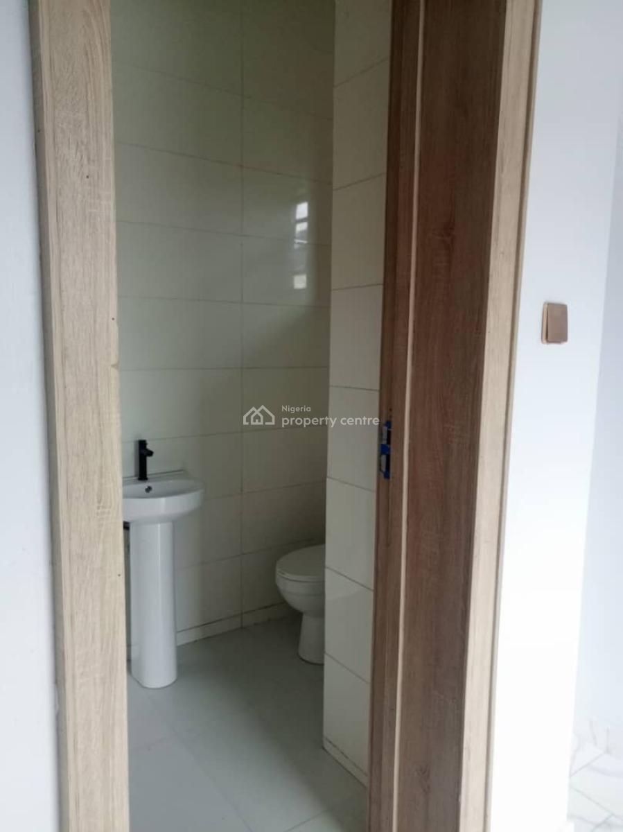 Standard, Ologolo, Lekki, Lagos, Semi-detached Duplex for Sale