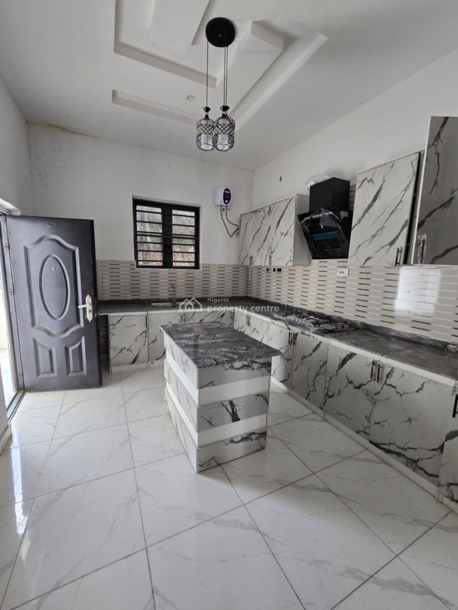 3 Bedrooms Semi Detached Duplex, Sangotedo, Ajah, Lagos, Semi-detached Duplex for Sale