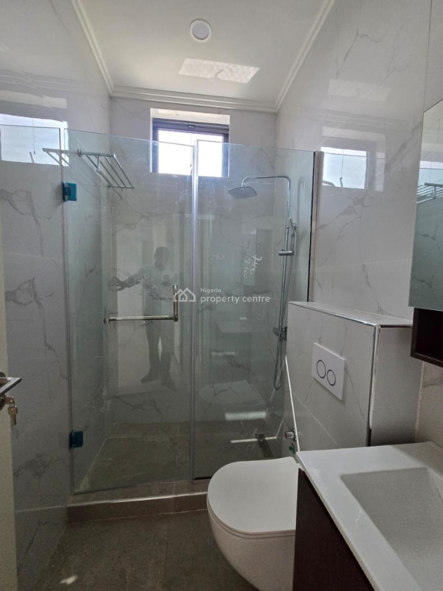 Luxury 4 Bedrooms Maisonette with Bq, Pool in a Secured Estate, Lekki Phase 1, Lekki, Lagos, House for Sale