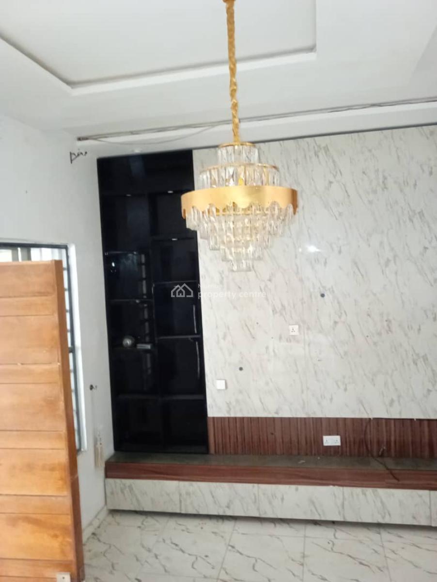 Lovely 2 Bedrooms on The 2nd Floor with Spacious Kitchen, Sangotedo, Ajah, Lagos, Flat / Apartment for Rent