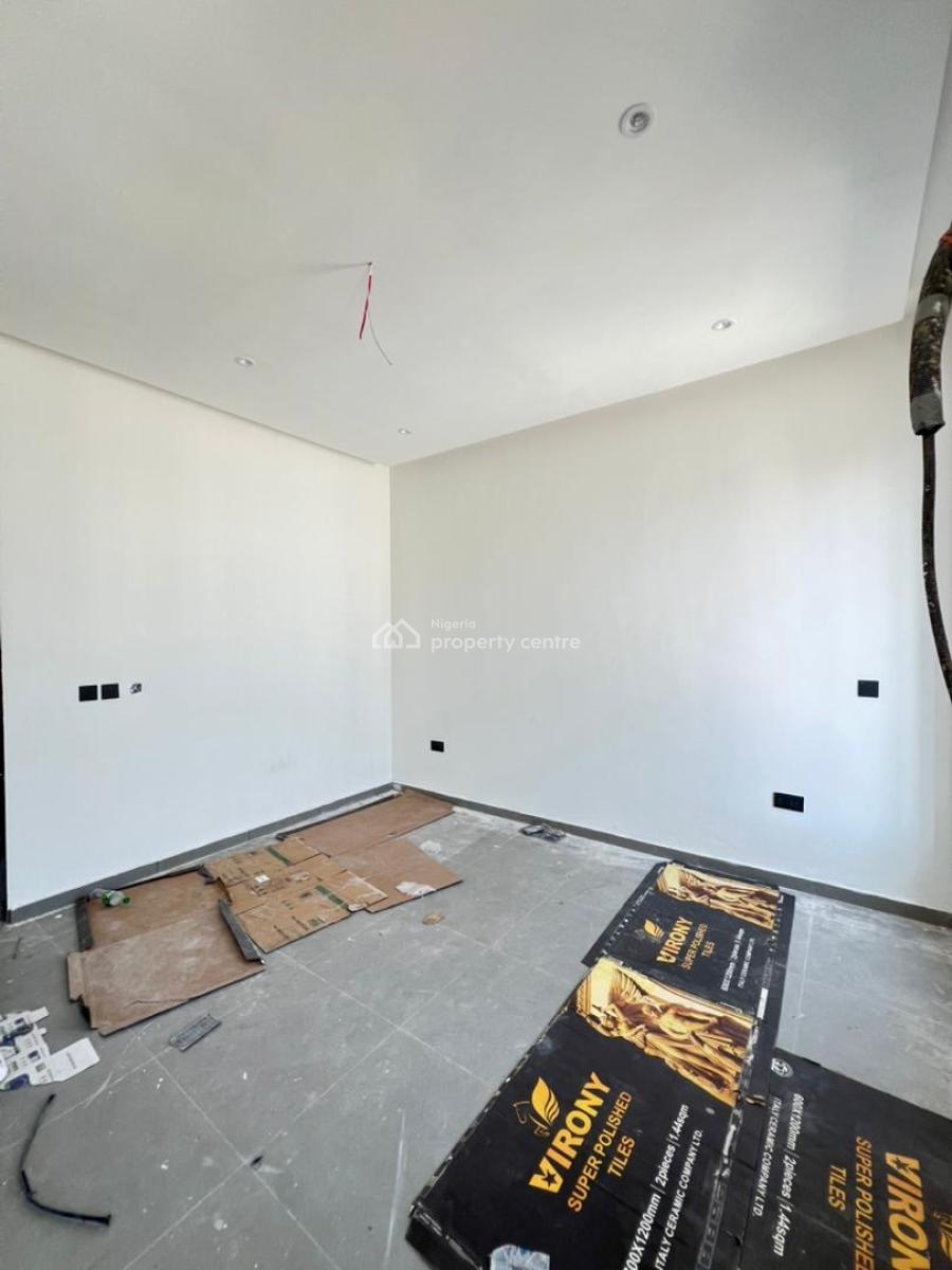 Astonishingly Built 4 Bedrooms Terraced Duplex, Lekki Phase 1, Lekki, Lagos, Terraced Duplex for Sale