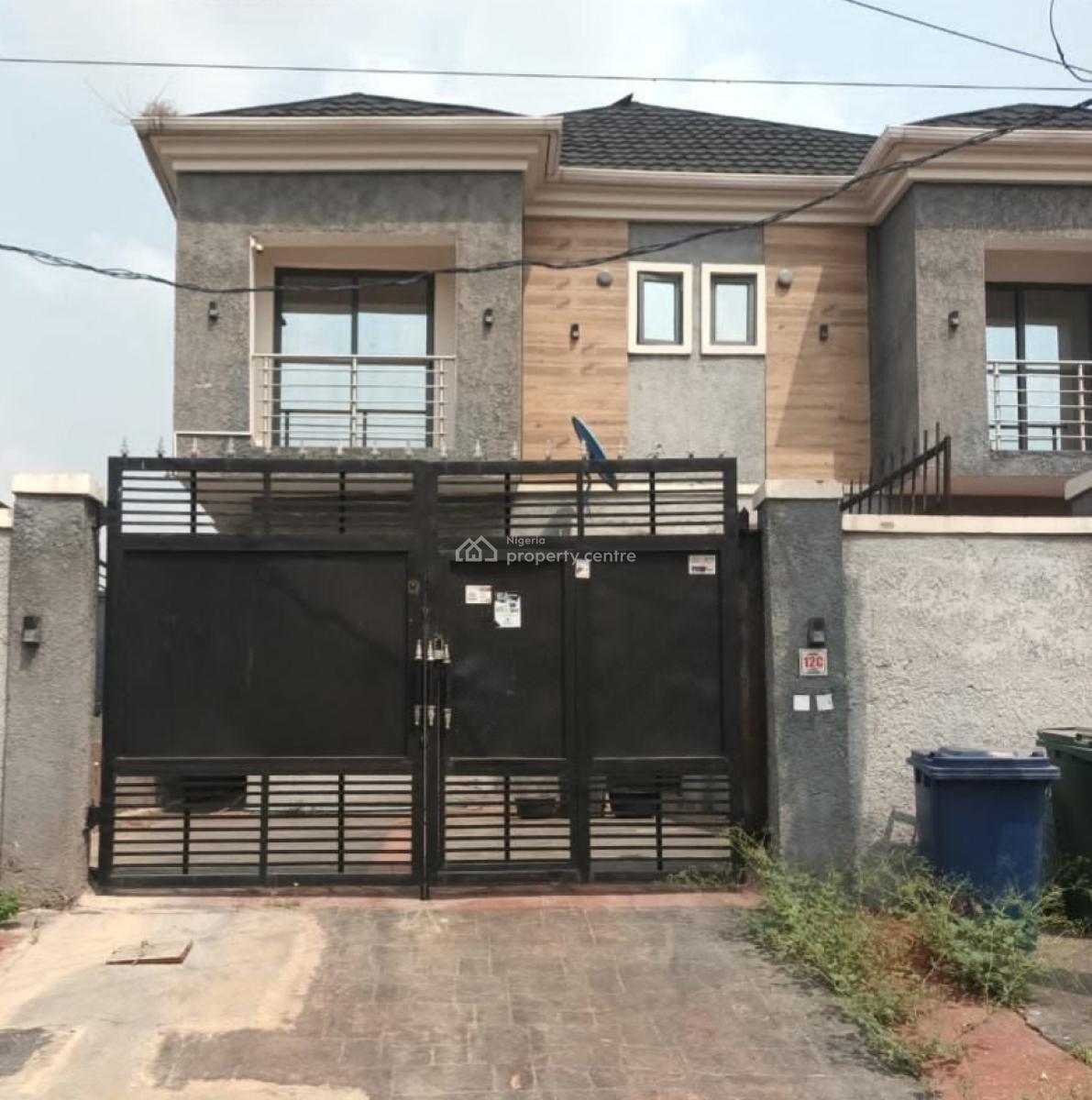 2 Bedrooms Apartment with Self Staircase, Unilag Estate, Magodo, Lagos, Flat / Apartment for Sale