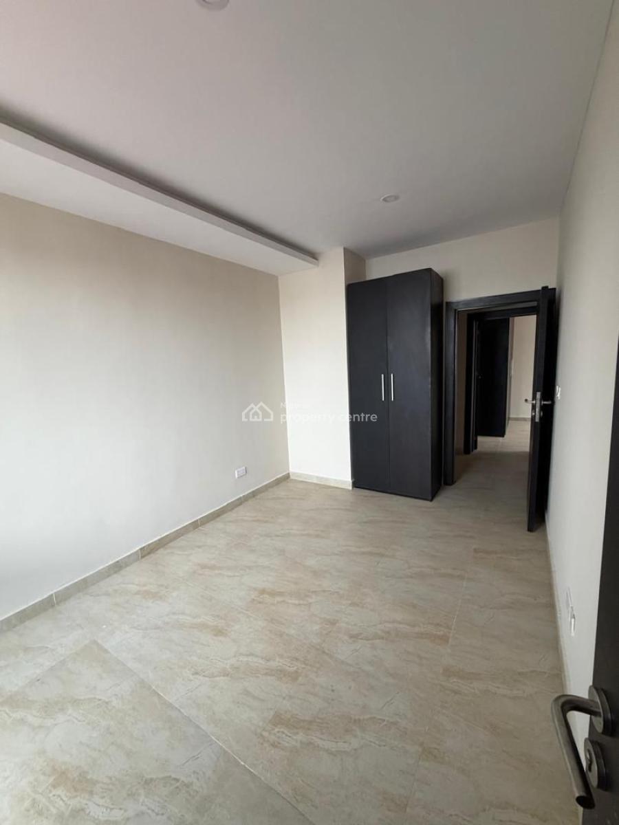 3 Bedrooms All Ensuite, Lekki Phase 1, Lekki, Lagos, Flat / Apartment for Rent