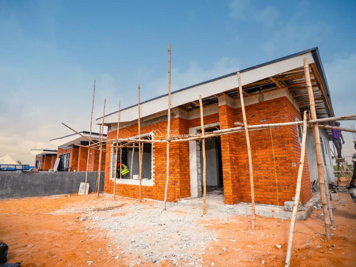 3bedroom Detached Bungalow with Bq, Aramide Bungalows Estate Along Lekki Epe Expressway Aiytoro, Ibeju Lekki, Lagos, Detached Bungalow for Sale