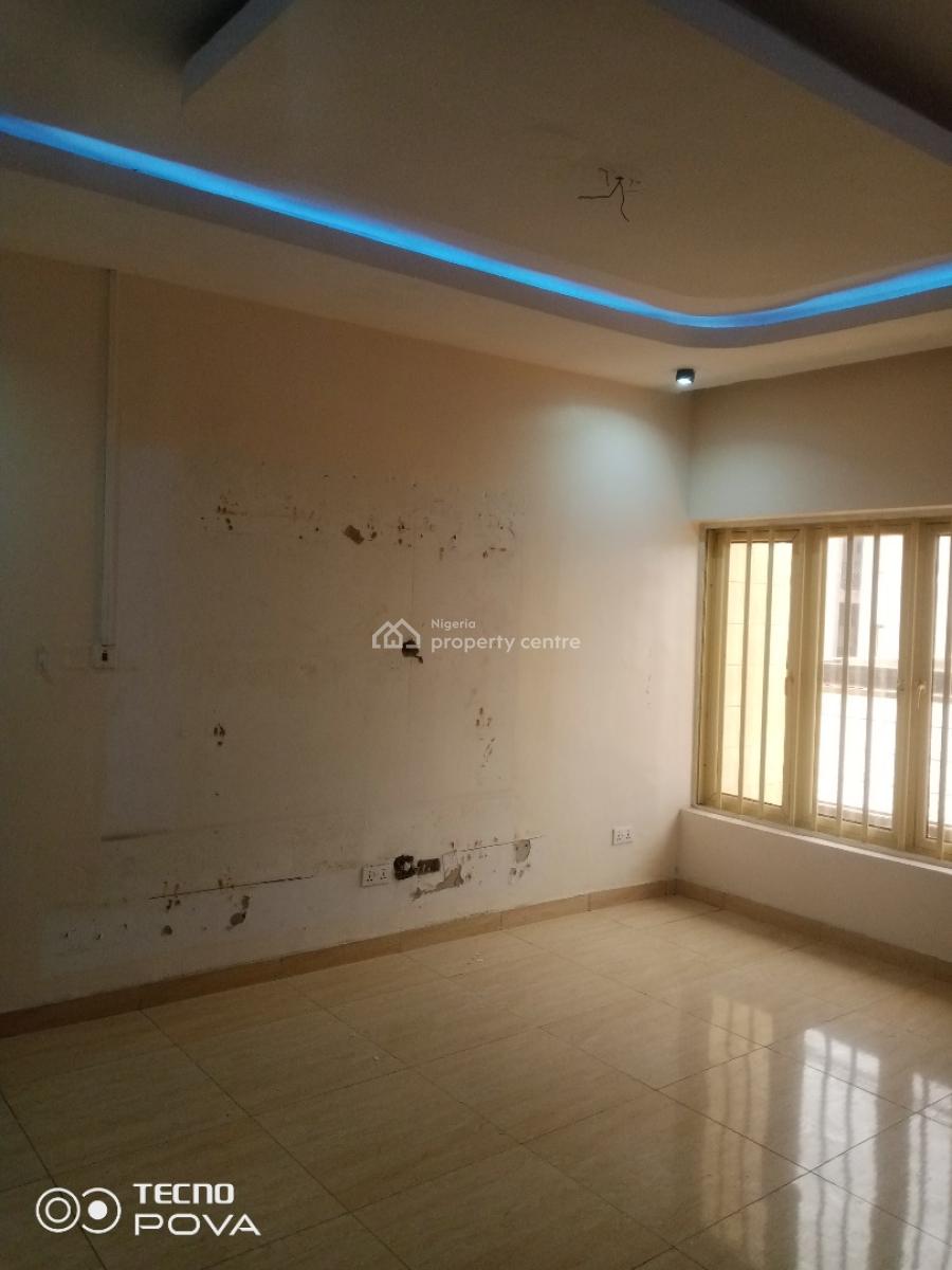 Clean 2 Bedroom Flat Fully Serviced+ Elevator, Ikate, Lekki, Lagos, Flat / Apartment for Rent