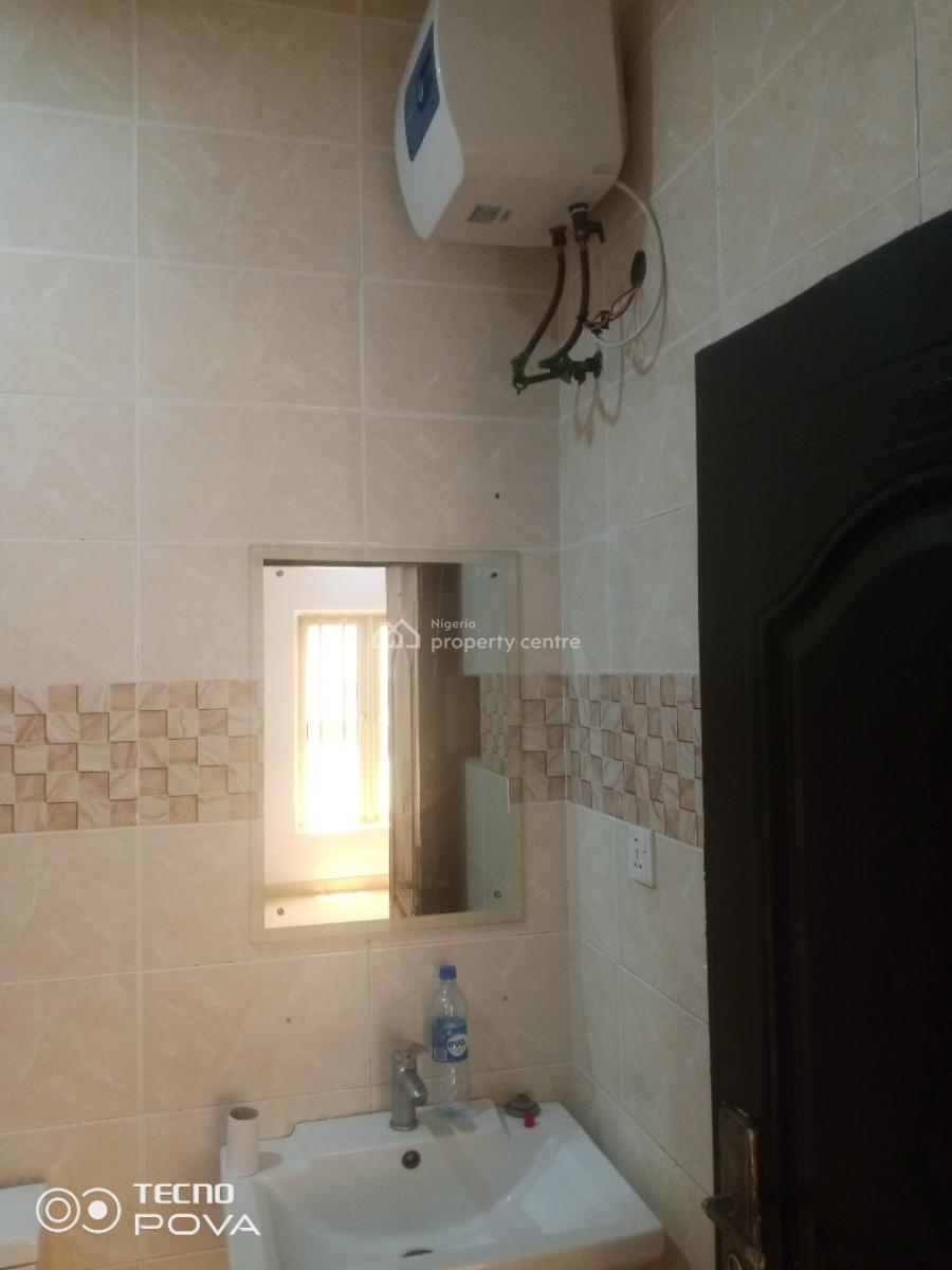Clean 2 Bedroom Flat Fully Serviced+ Elevator, Ikate, Lekki, Lagos, Flat / Apartment for Rent