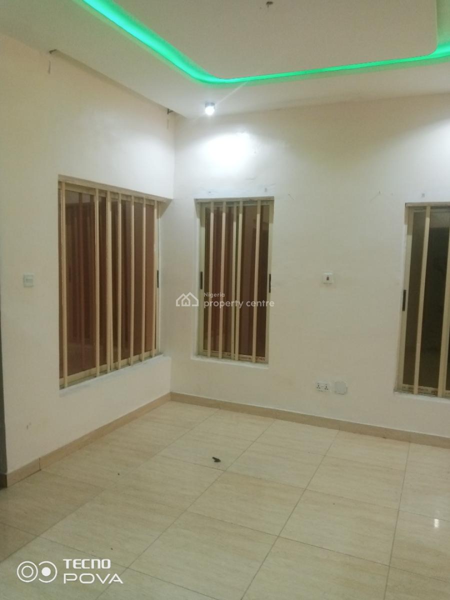 Clean 2 Bedroom Flat Fully Serviced+ Elevator, Ikate, Lekki, Lagos, Flat / Apartment for Rent