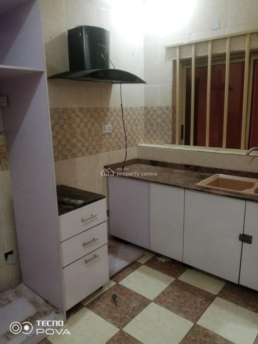 Clean 2 Bedroom Flat Fully Serviced+ Elevator, Ikate, Lekki, Lagos, Flat / Apartment for Rent