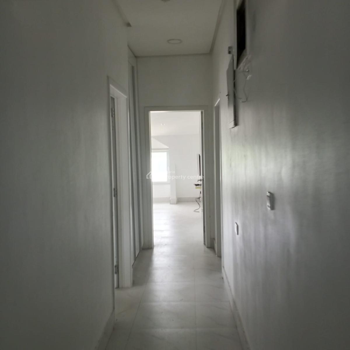 3 Bedroom Nicely Furnished Penthouse with Bq, Banana Island, Ikoyi, Lagos, Flat / Apartment for Rent