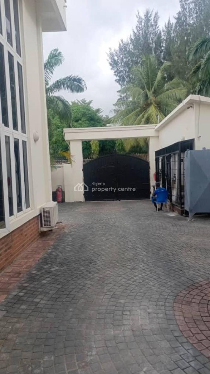 a Well-finished 5-bedroom Terrace Duplex with Bq, Banana Island, Ikoyi, Lagos, Terraced Duplex for Rent