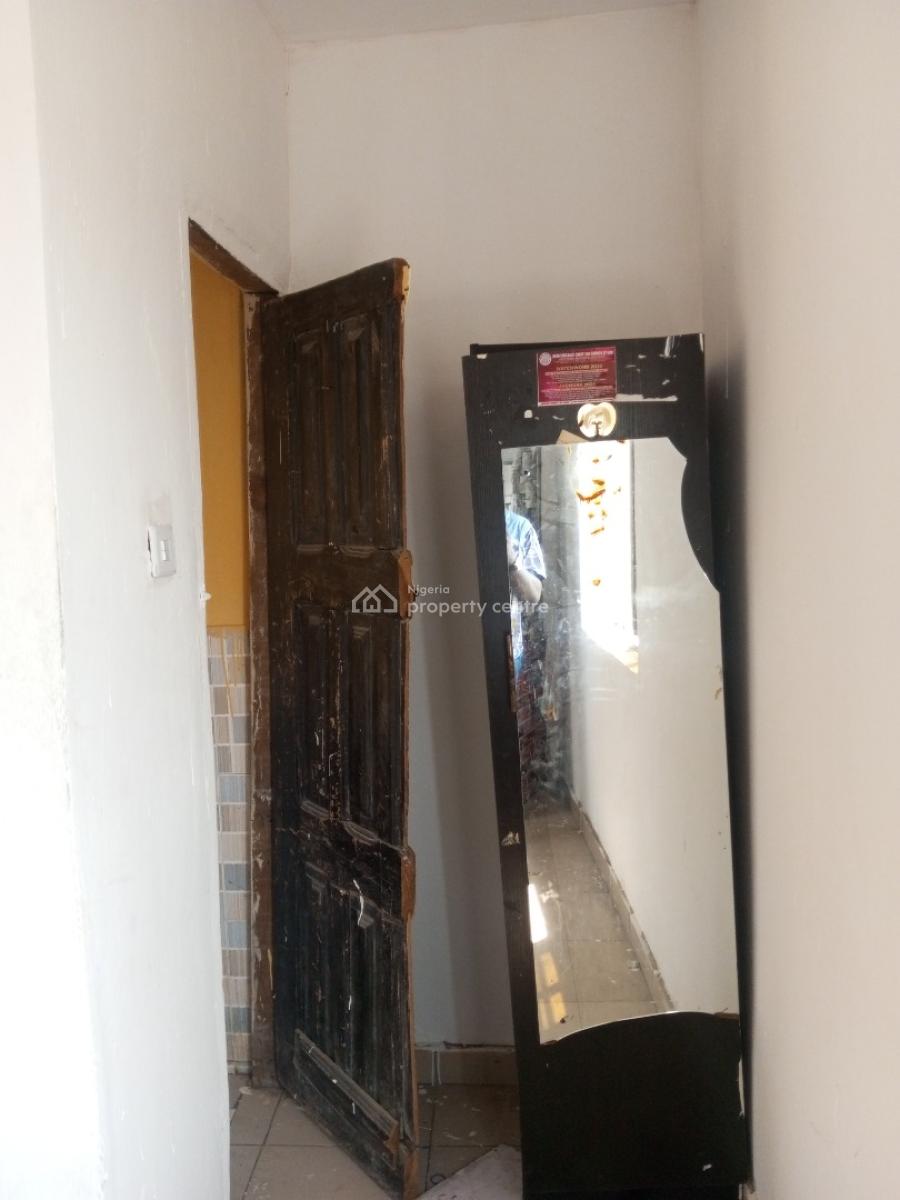 Cute Selfcon Upstairs in a Call-in Estate, Badore, Ajah, Lagos, Self Contain (single Rooms) for Rent