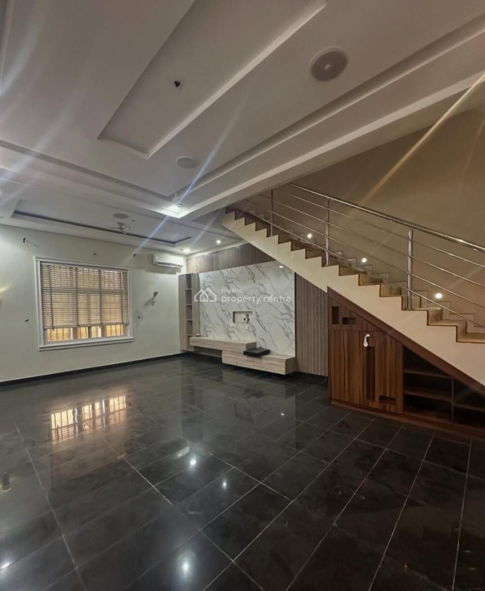 Self-serviced 4 Bedroom En-suite Townhouse with an Enclosed Fitted Kitchen, Oniru, Victoria Island (vi), Lagos, Terraced Duplex for Rent