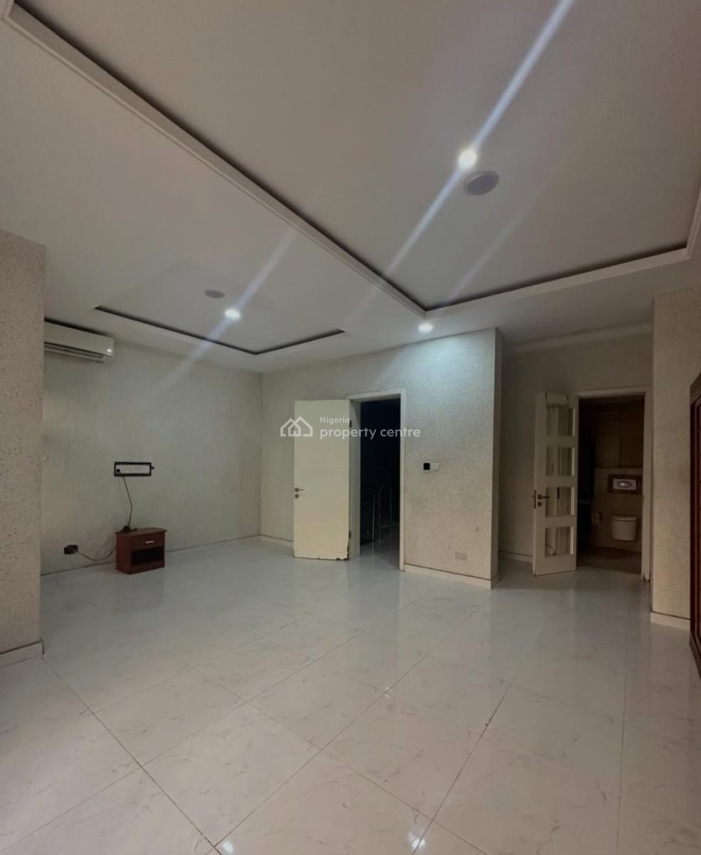Self-serviced 4 Bedroom En-suite Townhouse with an Enclosed Fitted Kitchen, Oniru, Victoria Island (vi), Lagos, Terraced Duplex for Rent