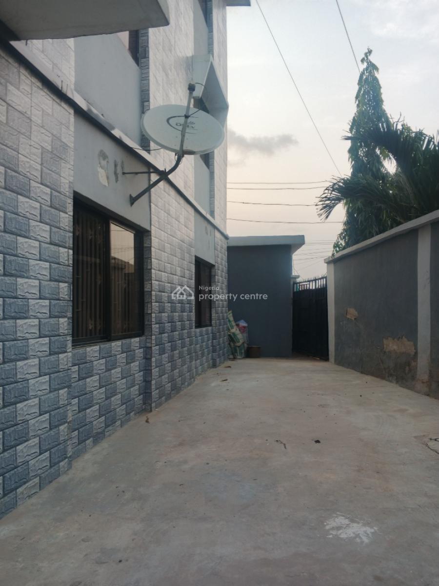 a Standard and Neat 3 Bedroom Flat, Oyadiran Estate, Sabo, Yaba, Lagos, Flat / Apartment for Rent