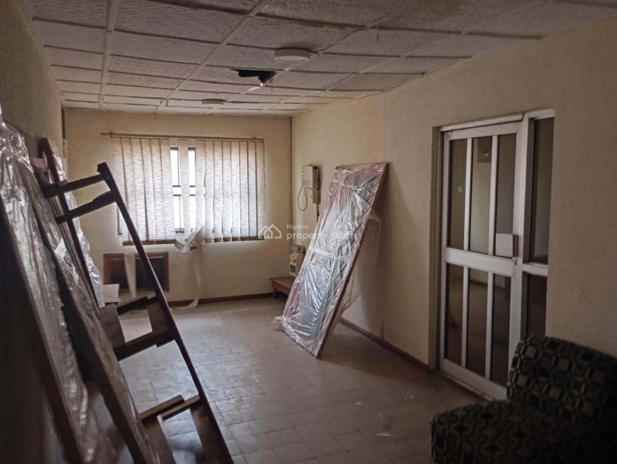Big Office Space+ Pent House, Unity Street Off Toyin Street, Ikeja, Lagos, Office Space for Rent