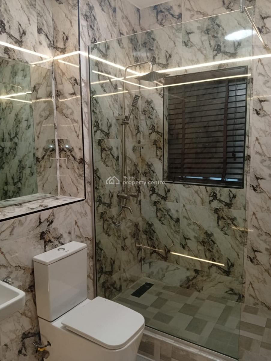 Tastefully Built Fully Serviced Three (3) Bedroom Apartment with Bq, Oniru, Lekki Phase 1, Lekki, Lagos, Flat / Apartment for Rent